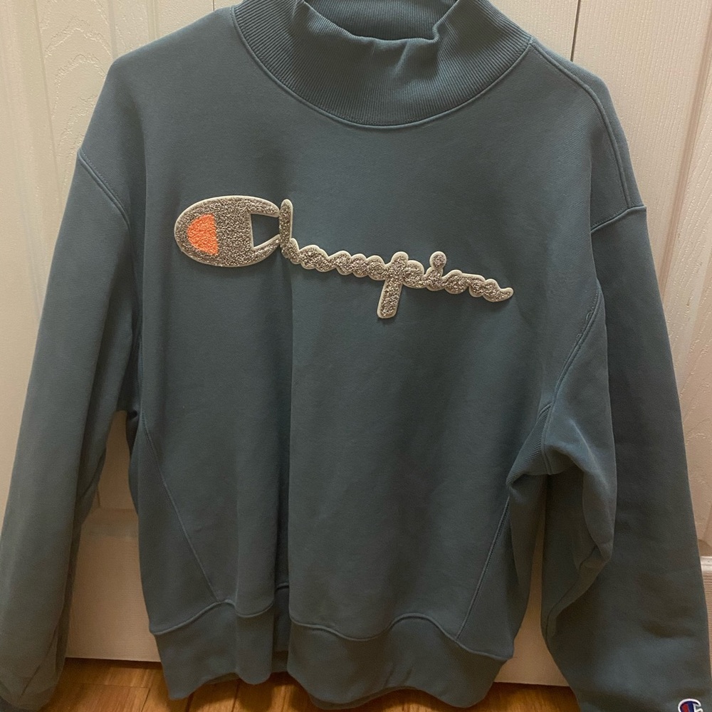 Champion Crew